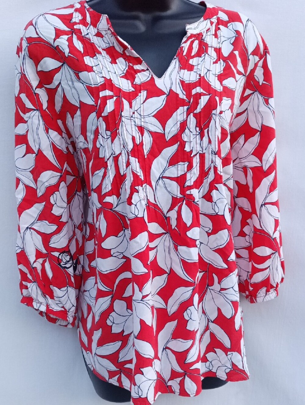 Upcycled Baggy Red & White Floral Tunic Top Women's Lightweight Colorful Blouse